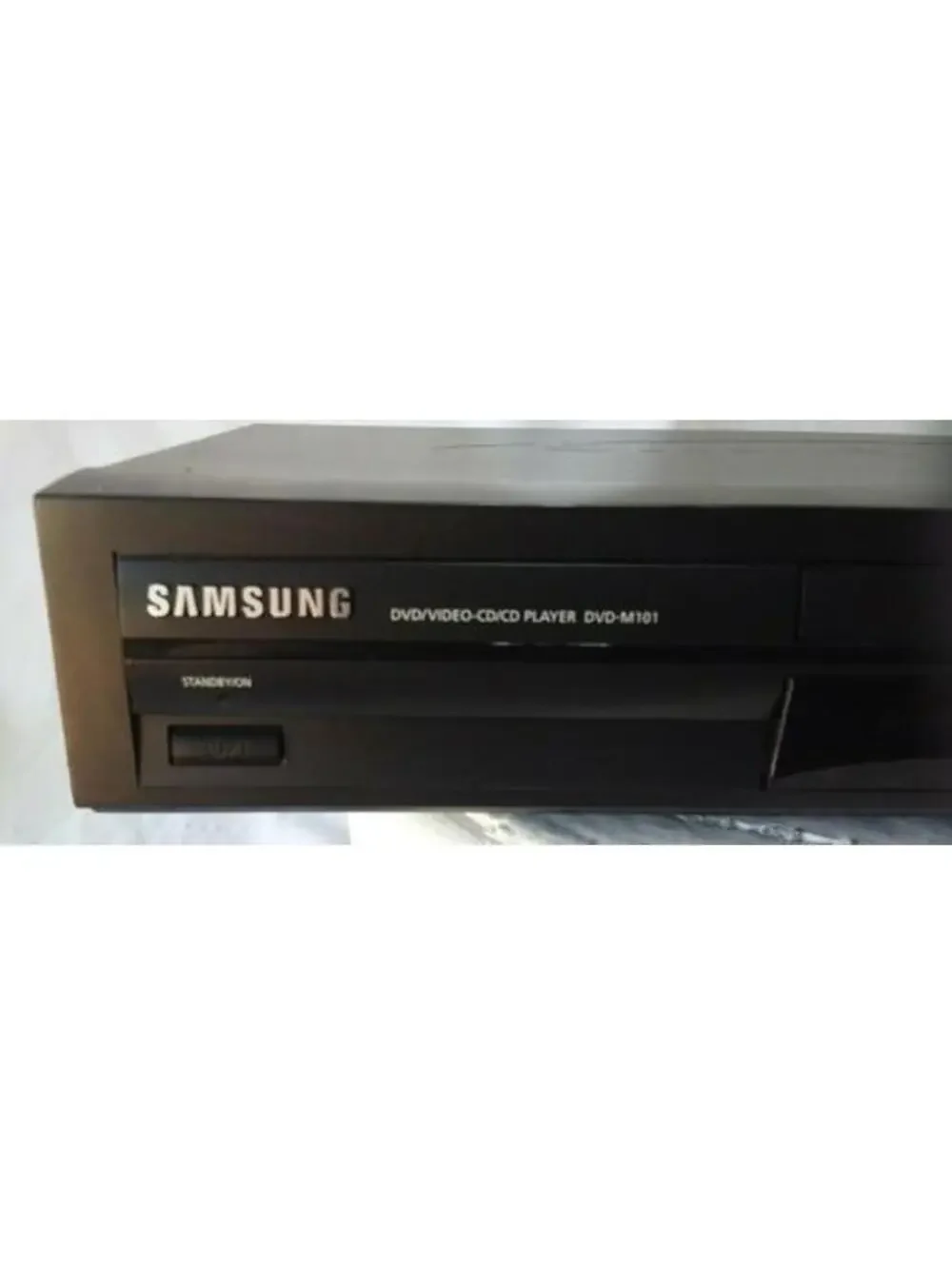 Samsung DVD-M101 DVD CD MP3 Player Multi-Format Progressive Scan Pre-Owned